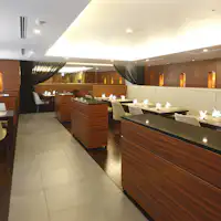 ร้านอาหาร / ที่นั่งแบบโต๊ะ