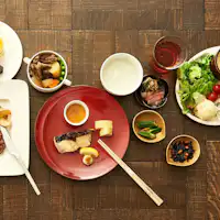 เอ็มซี / บุฟเฟต์อาหารเช้า