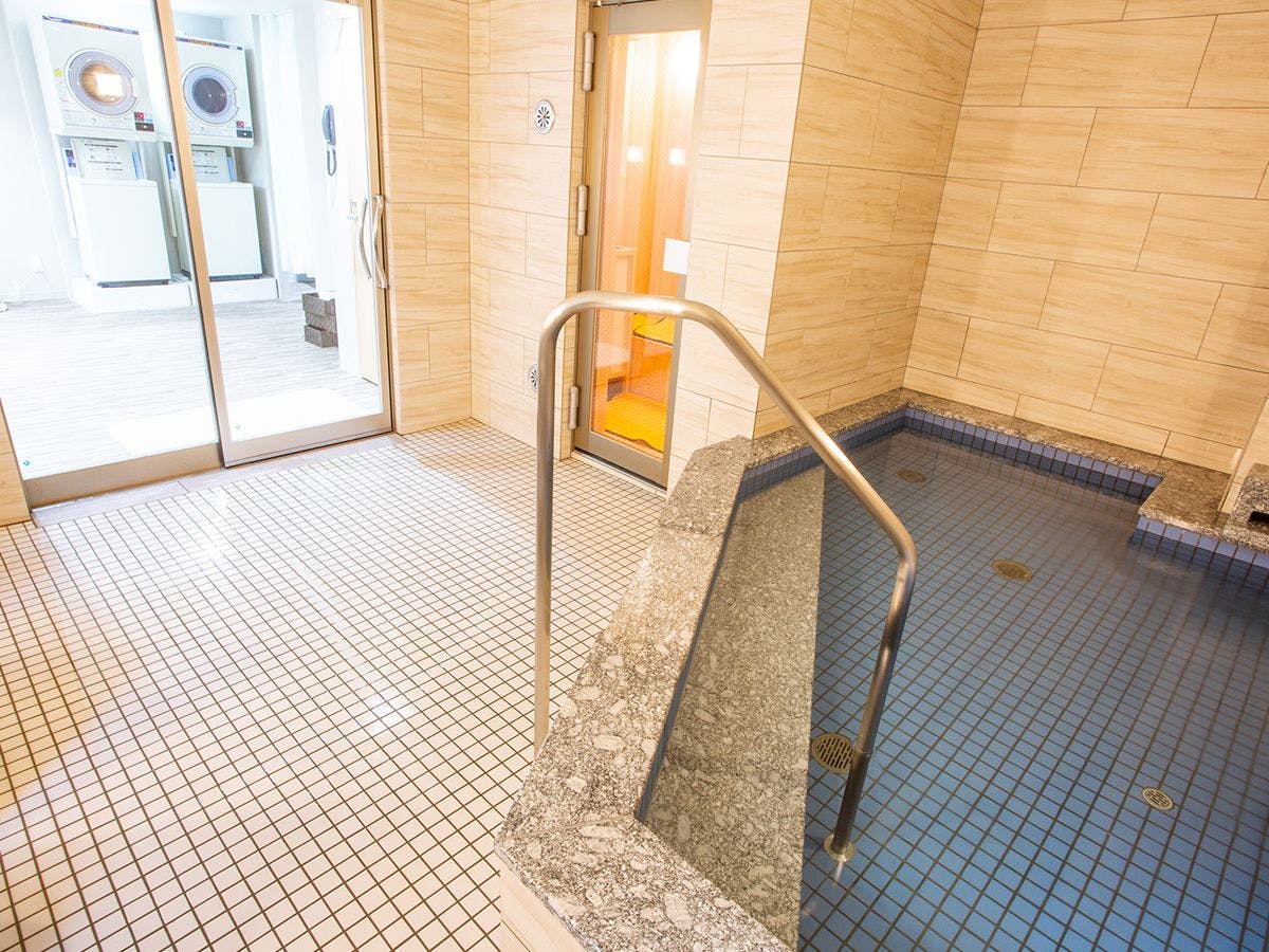 くれたけインプレミアム大垣駅前