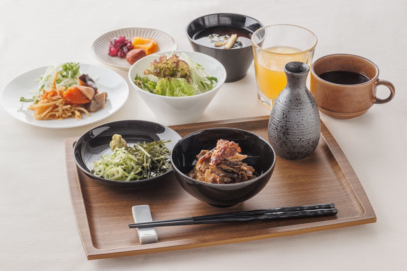 JR西日本グループ ヴィアイン名古屋新幹線口
