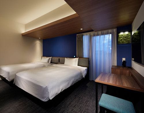 デラックスツイン