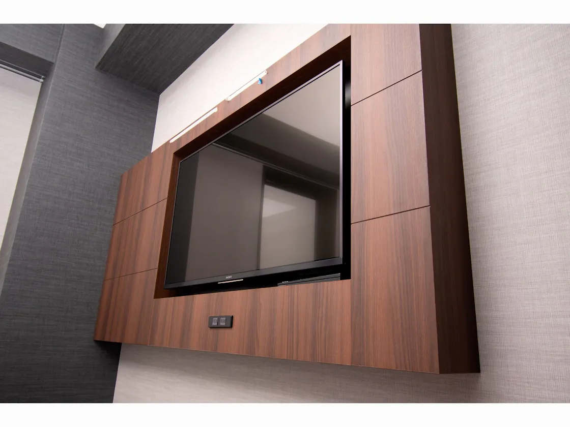 液晶テレビ
