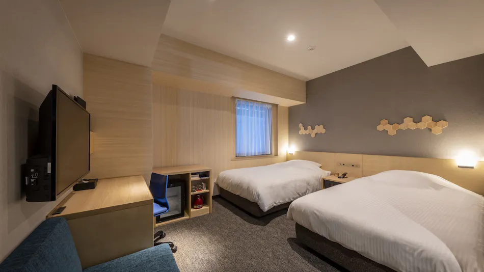 JR Clement Inn Kochi