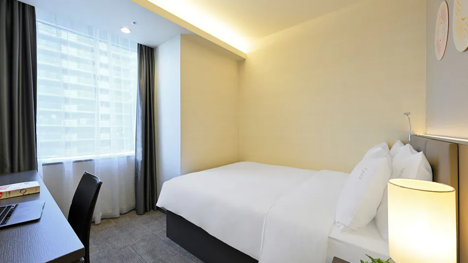 Holiday Inn and Suites Shin Osaka