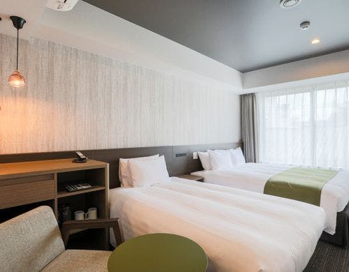 スタンダードクイーン+エキストラベッド