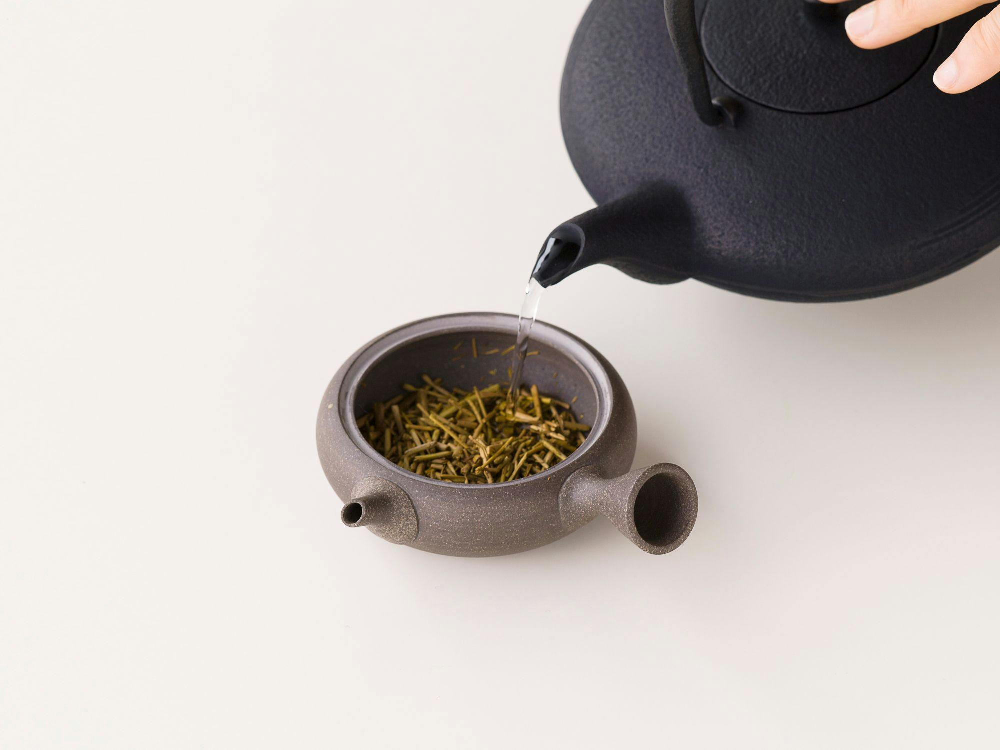 Welcome Drink 15:00～19:00「加賀棒茶」