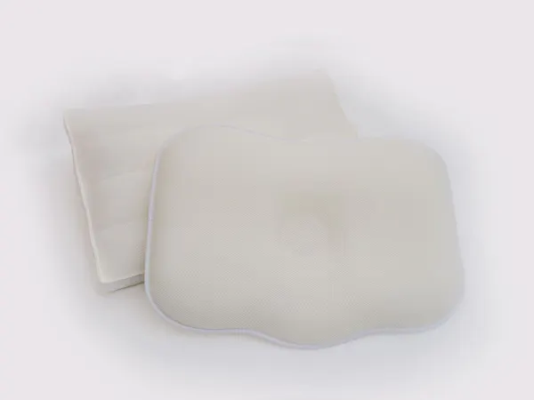 หมอนออริจินัลของโรงแรมอาปา 2 แบบ