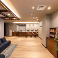 フロント・ロビーは1階にございます