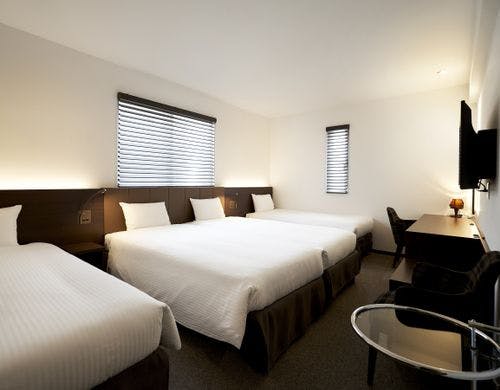 デラックスフォース