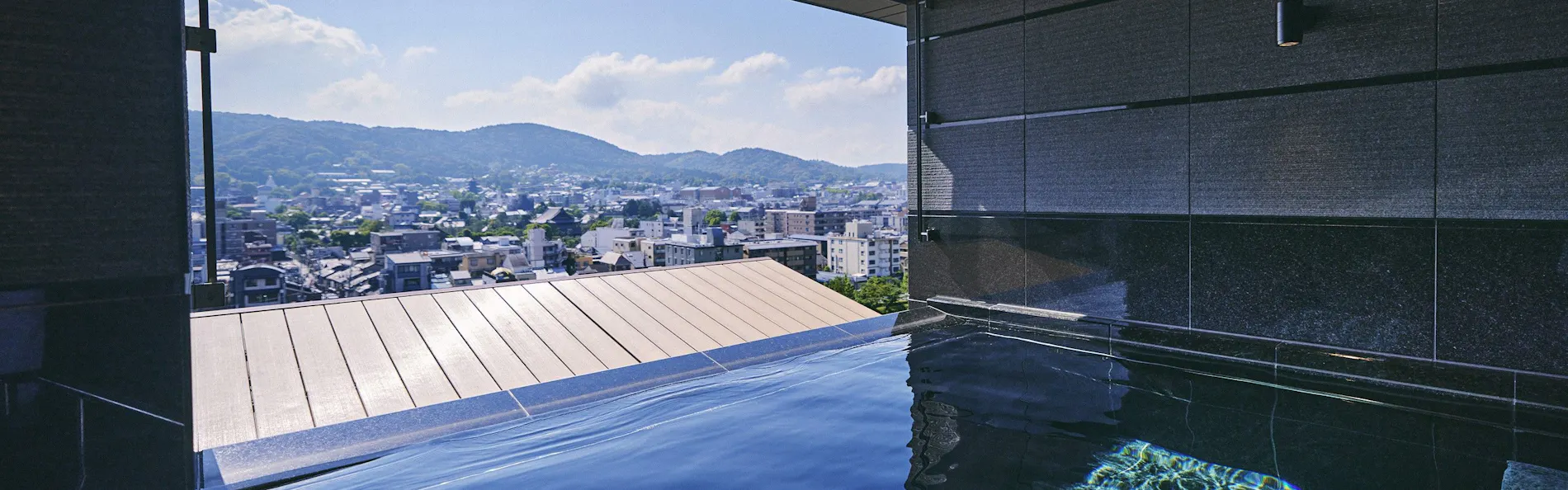 四条河原町温泉 空庭テラス京都
