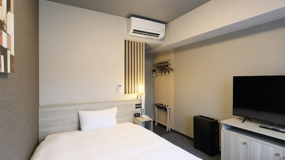 Hotel Route-Inn Grand Kainan Ekimae