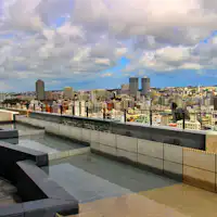 รูฟท็อปคาเฟ่แอนด์บาร์ ชั้น 17 ชั้นบนสุด