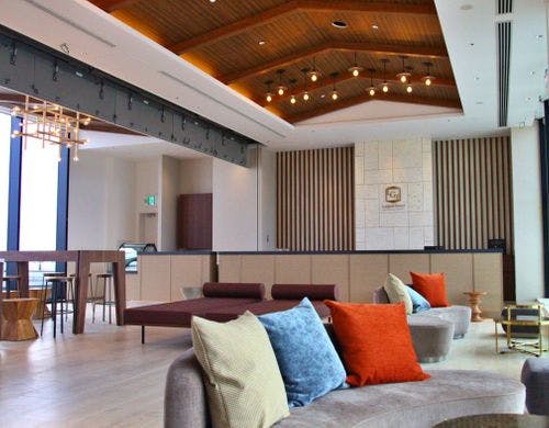 17階ロビー／ルーフトップカフェ&バー