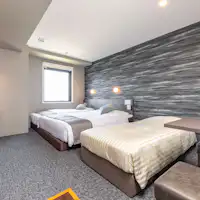 ソファは人数に合わせてベッドに早変わり♪