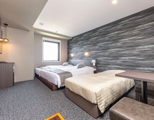 ソファは人数に合わせてベッドに早変わり♪