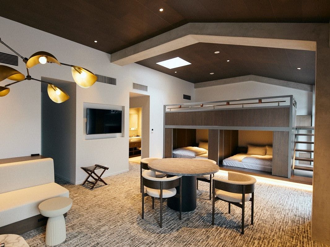 TRAN.SCENDER HOTEL Yokohama