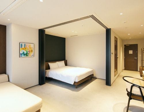 スイート｜クイーンベッド／41平米