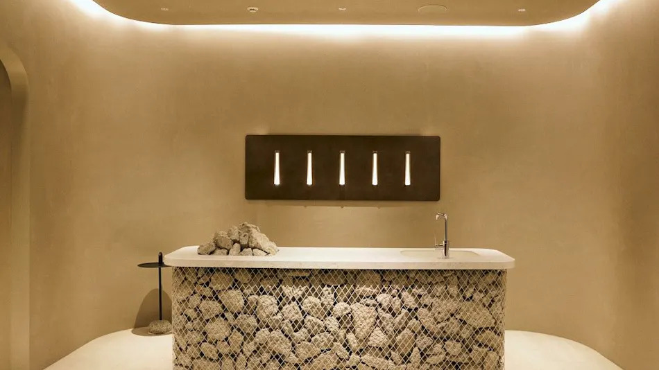 TRAN.SCENDER HOTEL Yokohama