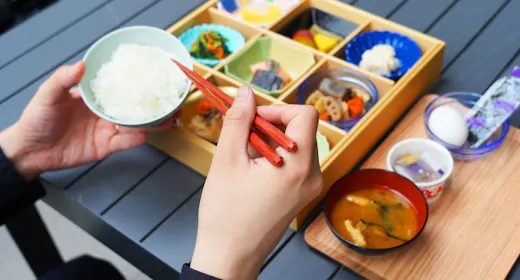 【早期割60】2ヶ月前予約がお得!新橋駅徒歩10分!素敵な朝を彩る華やか小鉢和定食<朝食付>