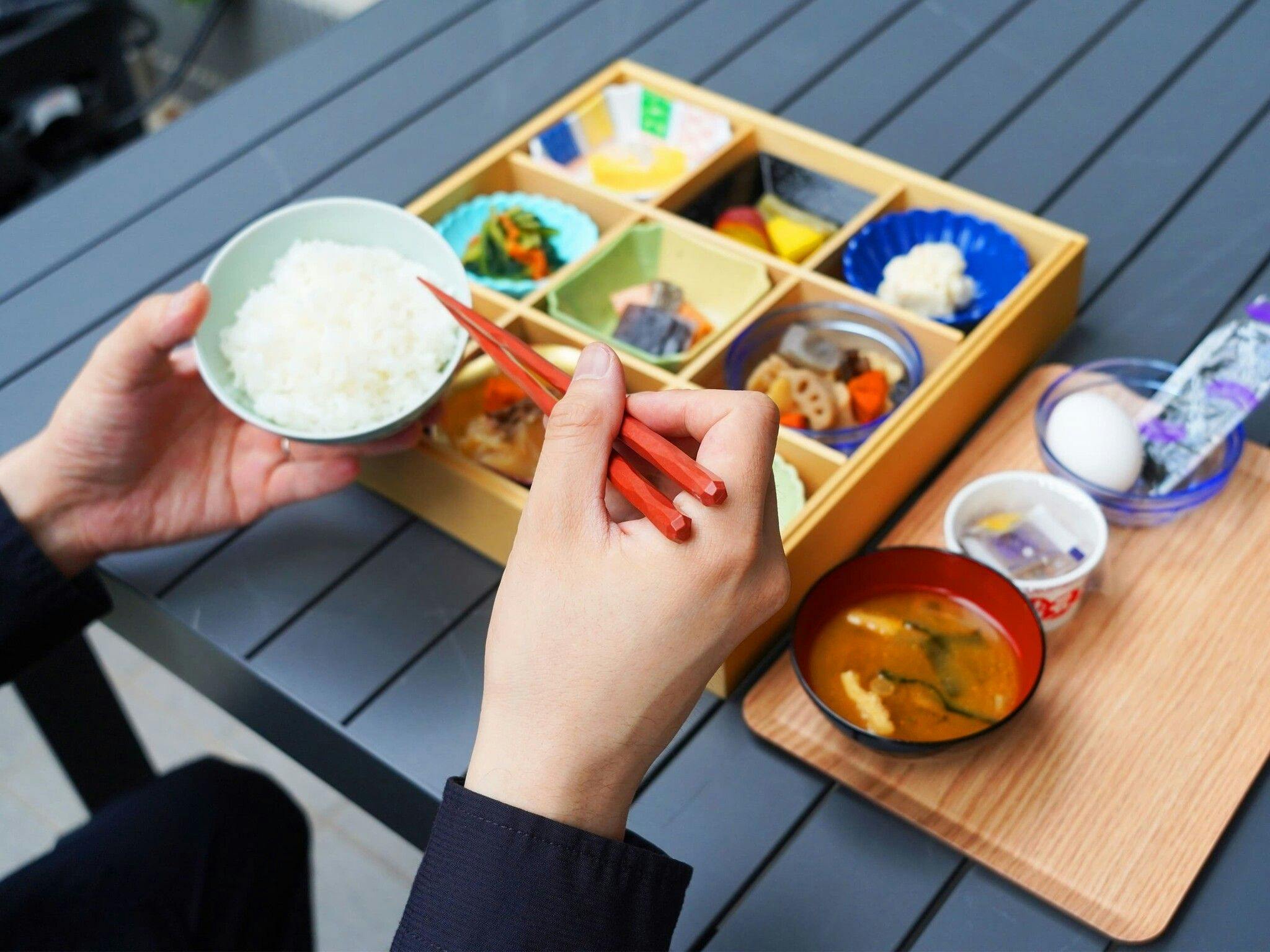 【朝食】素敵な朝を彩る華やか小鉢和定食