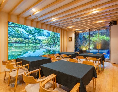 朝食会場“錦鯉”店内