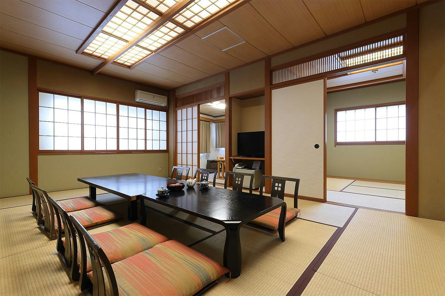 Kusatsu Onsen Joyful Inn Takamatsu