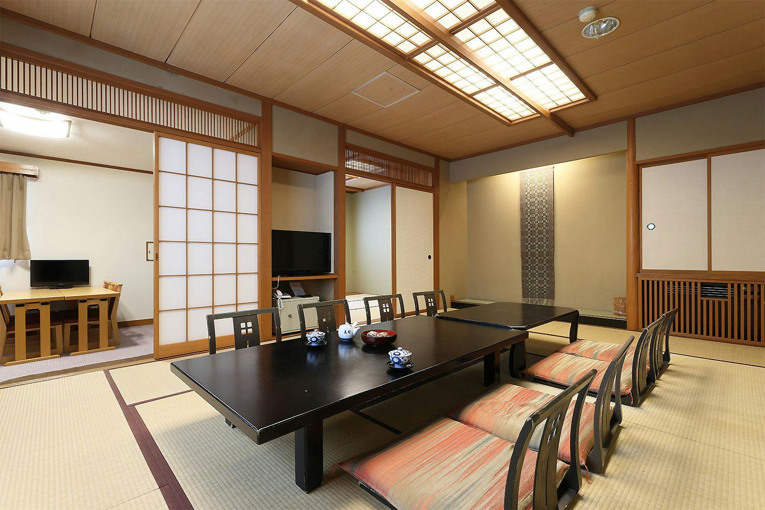 Kusatsu Onsen Joyful Inn Takamatsu