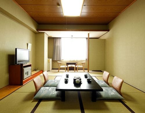 【和室】10畳又は12畳