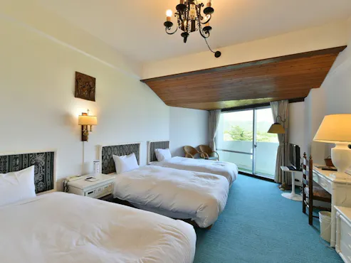 【ฝั่งภูเขา】ห้องพักเตียงคู่ (1-3 ท่าน)