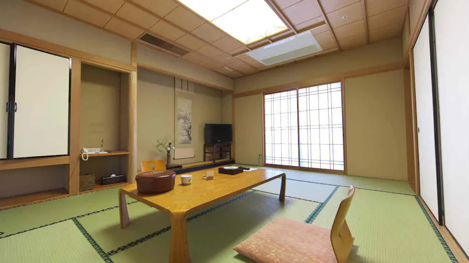 Hotel Shirasagi