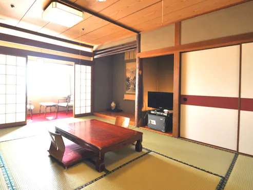อาคารฝั่งใต้ ห้องพักแบบญี่ปุ่น