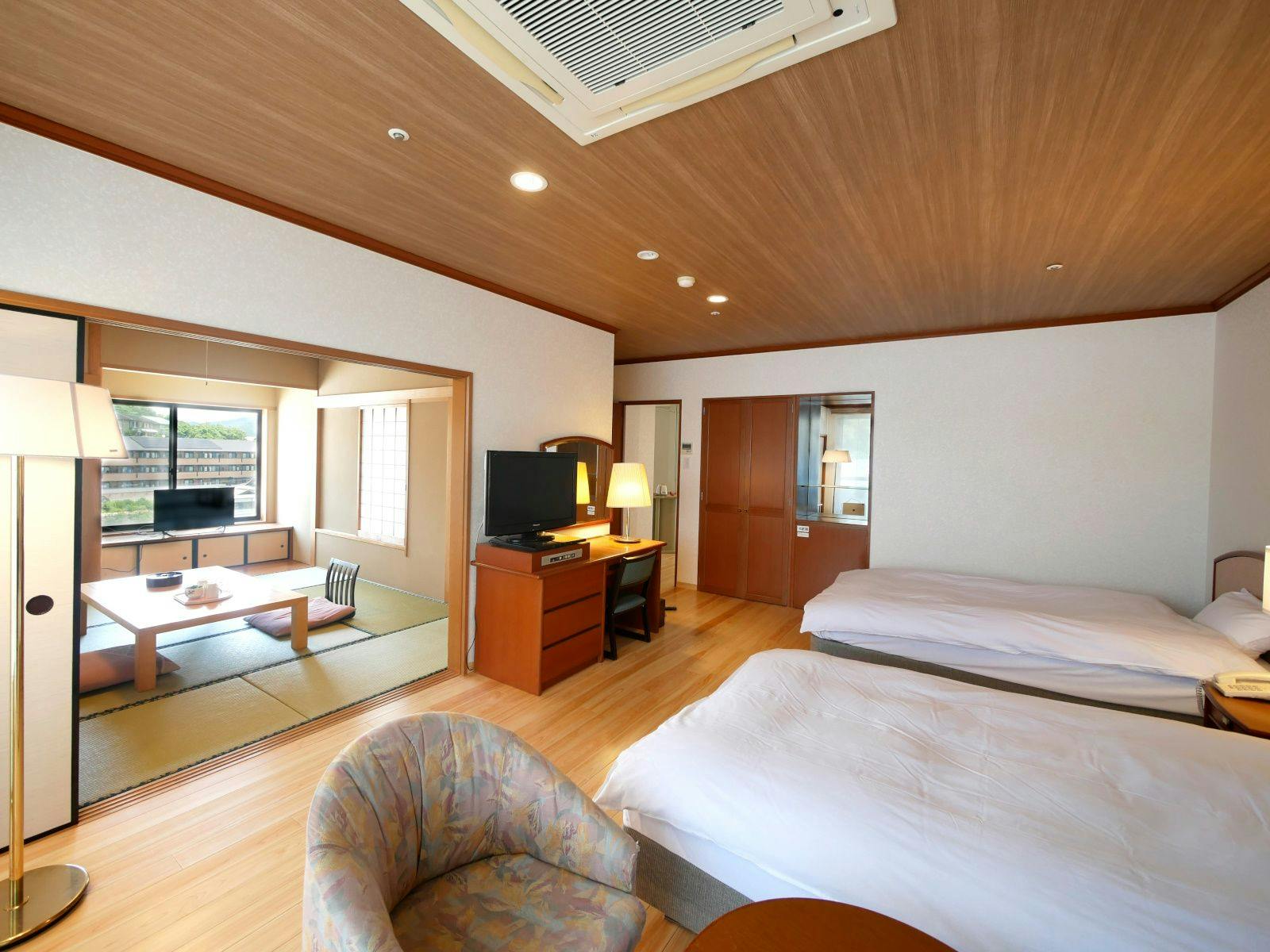 Hotel Shirasagi
