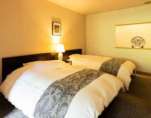 特別室　森のスイート【紅】行燈