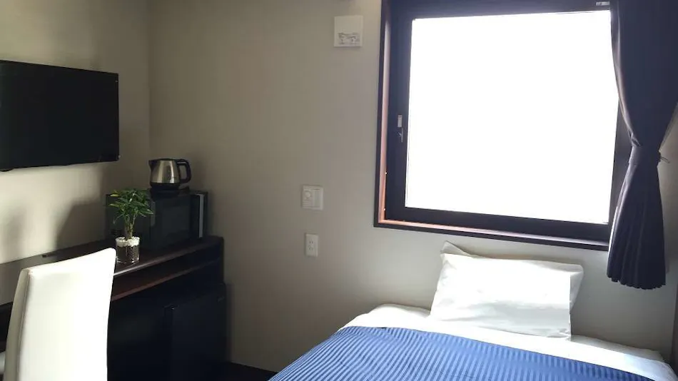 Hotel Livemax Kasai Ekimae