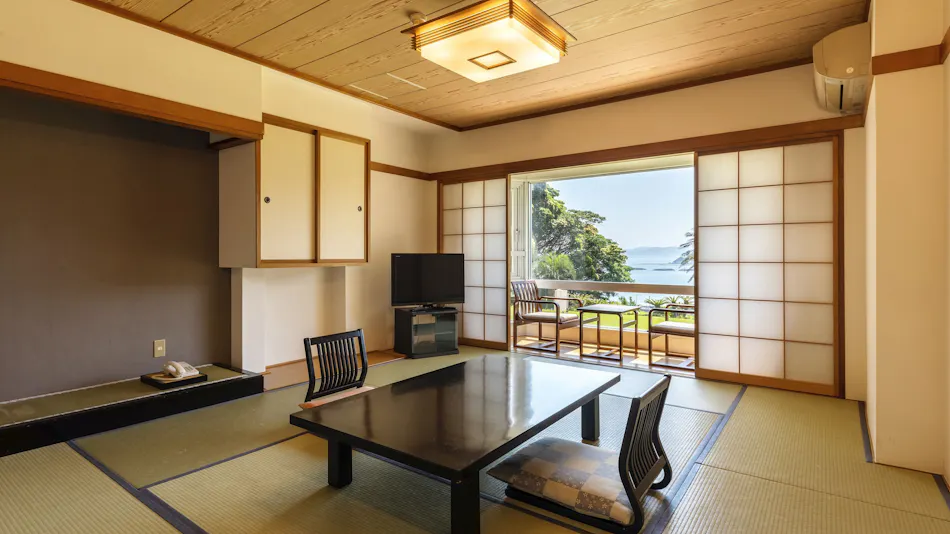 Kamogawa Hills Resort Hotel