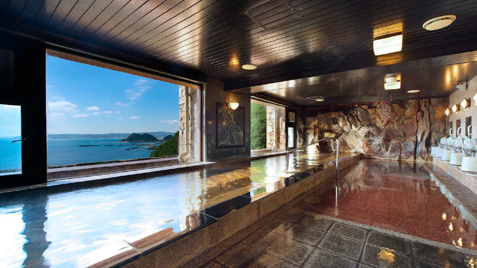 Kamogawa Hills Resort Hotel
