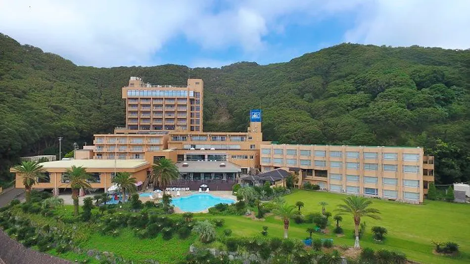 Kamogawa Hills Resort Hotel