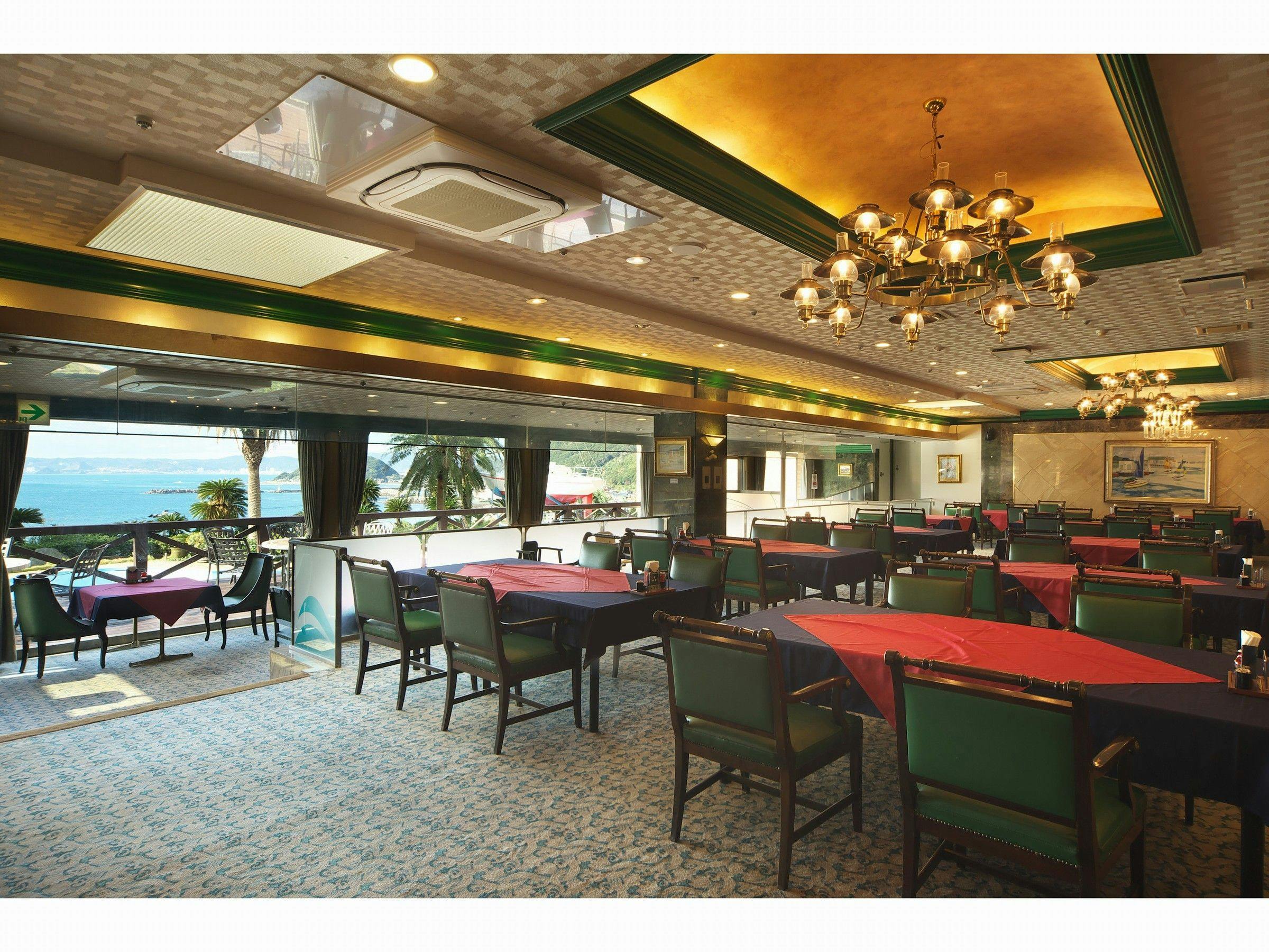 Kamogawa Hills Resort Hotel