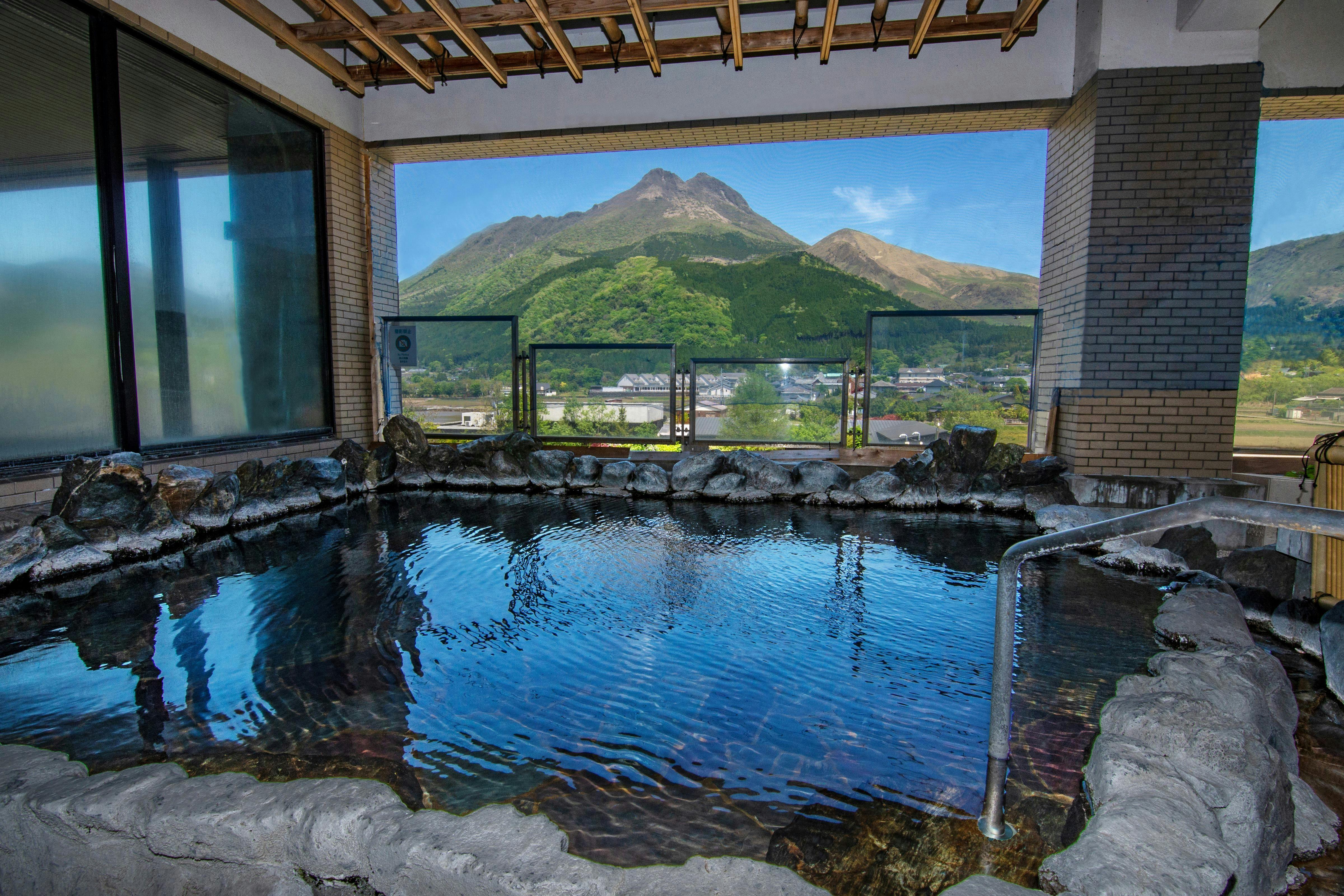 Yufuin Hotel Shuhokan