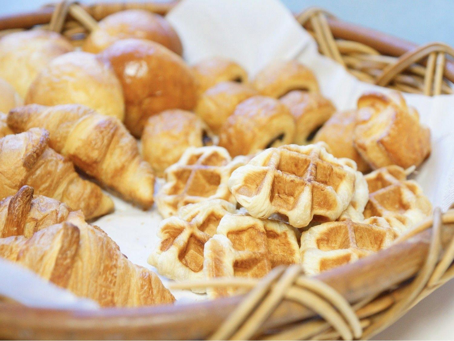 ขนมปังอบใหม่