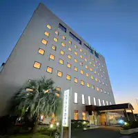 ภาพภายนอกอาคาร (ยามเย็น)