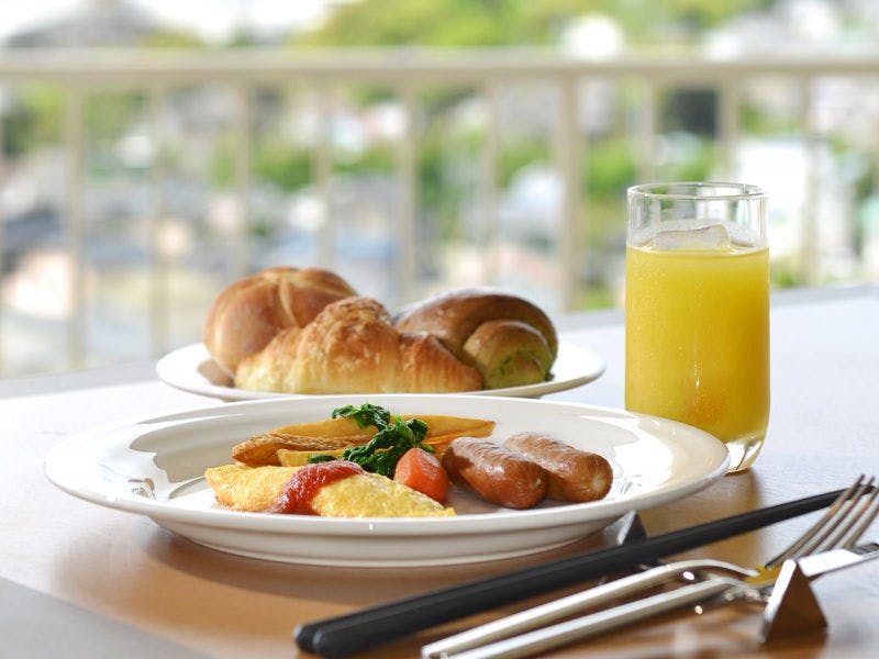 <บุฟเฟ่ต์อาหารเช้า>