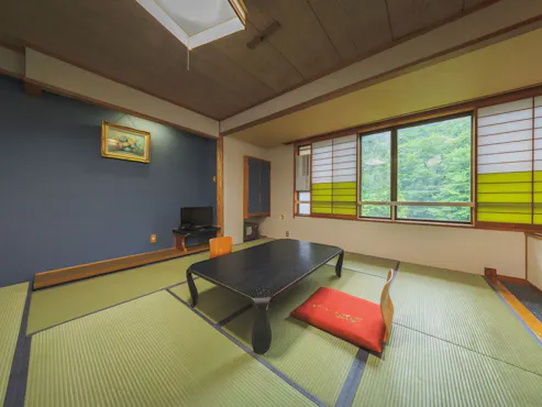 【ห้องมาตรฐานสไตล์ญี่ปุ่น 36㎡・10 เสื่อทาทามิ】