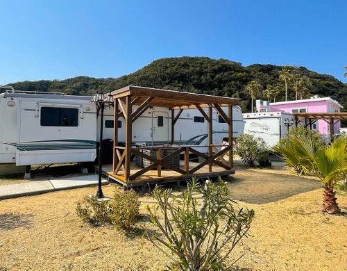 トレーラーハウス