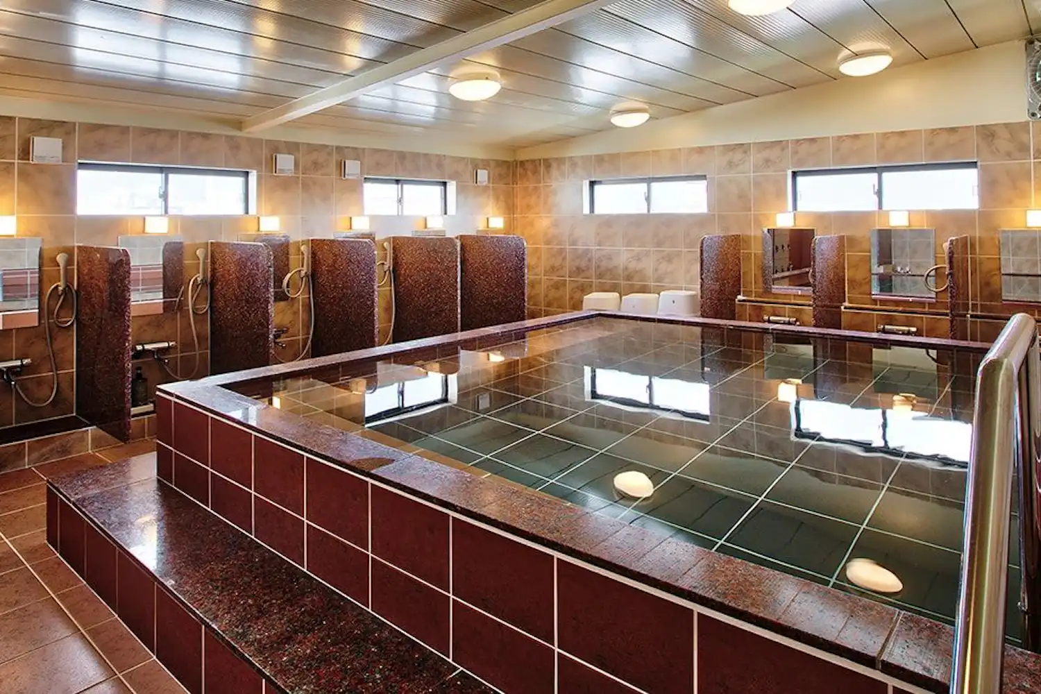 ห้องอาบน้ำสาธารณะ