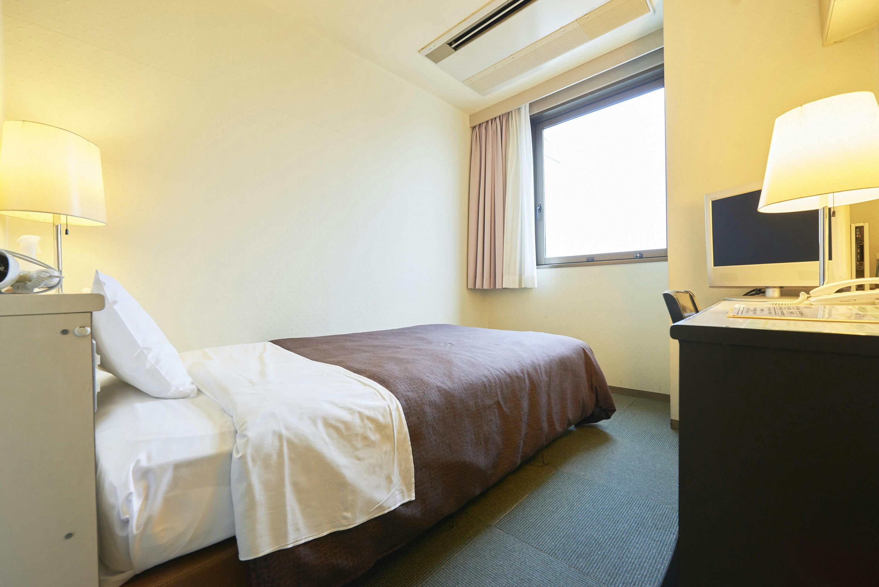 ห้องเซมิ-ดับเบิลแอนเน็กซ์ 11.3 ตร.ม. 120 ซม.