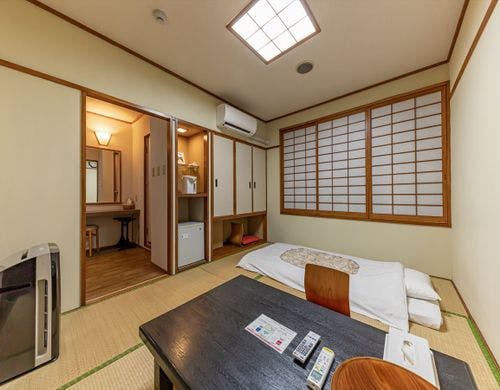 和室／15平米　定員：1～2名