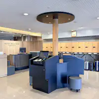 ภาพล็อบบี้ 1 ด้านเคาน์เตอร์ต้อนรับ