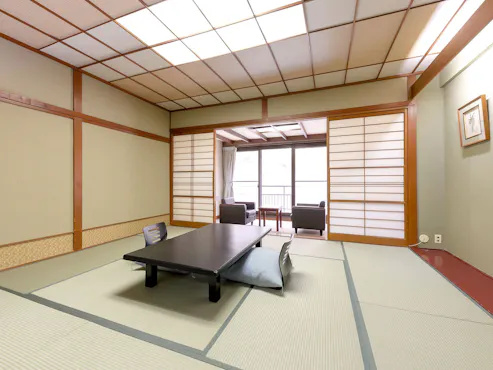 【ยานางิโนะคัง】ห้องสไตล์ญี่ปุ่น 10 เสื่อทาทามิ (ปลอดบุหรี่)