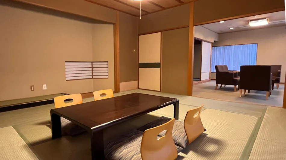 Izu Nagaoka Kinjokan